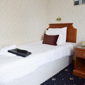 Single Room Private Bathroom